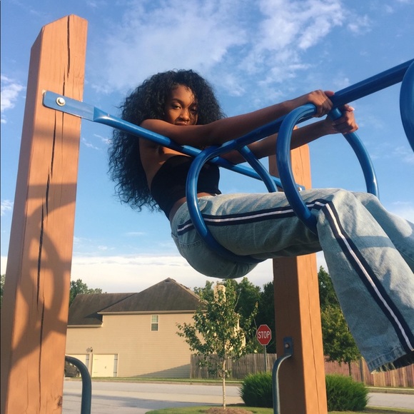 BDG URBAN OUTFITTERS JEANS - Picture 2 of 2